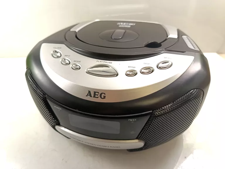 ODTWARZACZ CD/RADIO AEG SR4328