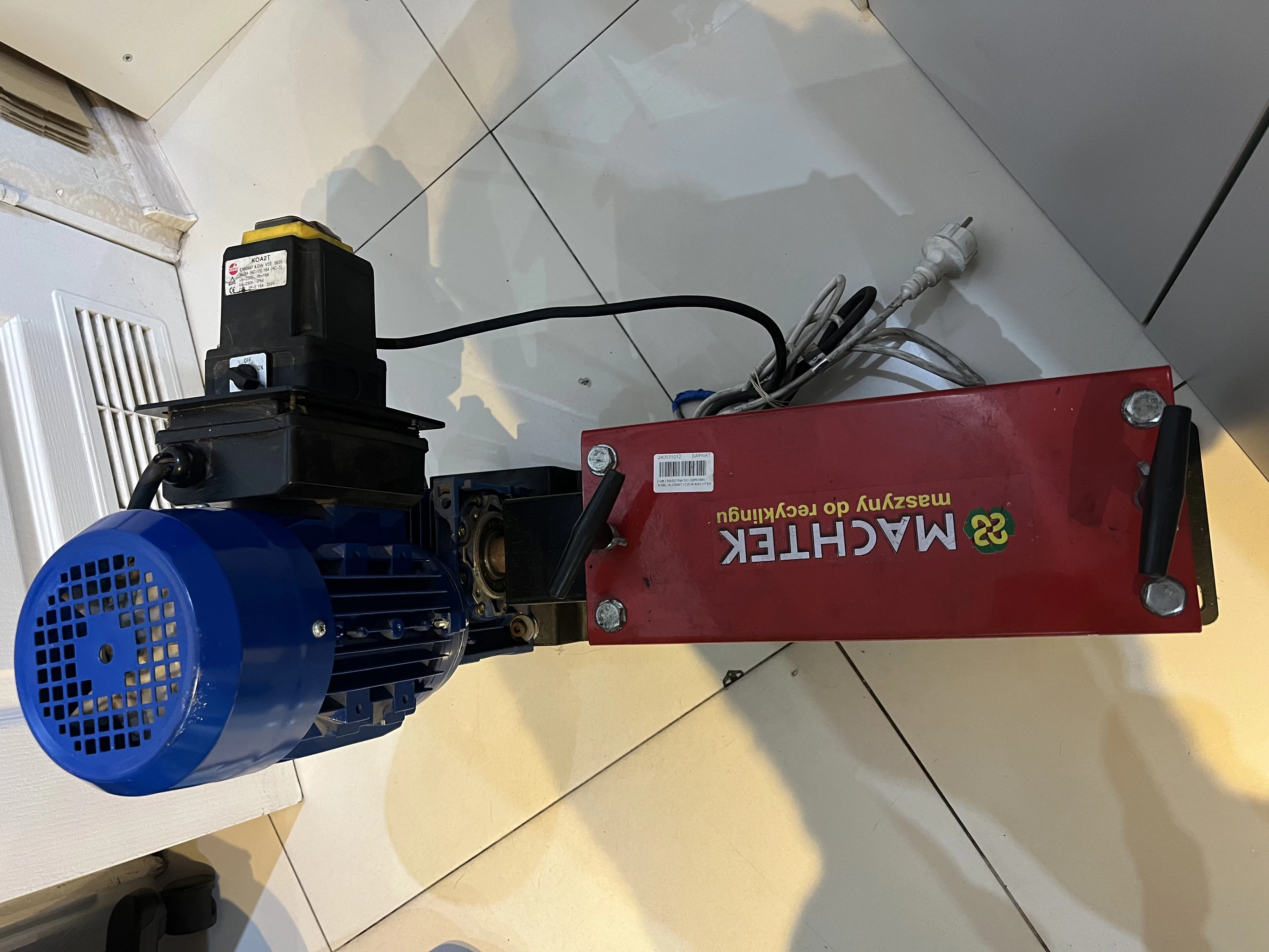 maszyna-do-obrobki-kabli-auomatyczna-machtek-marka-bez-marki