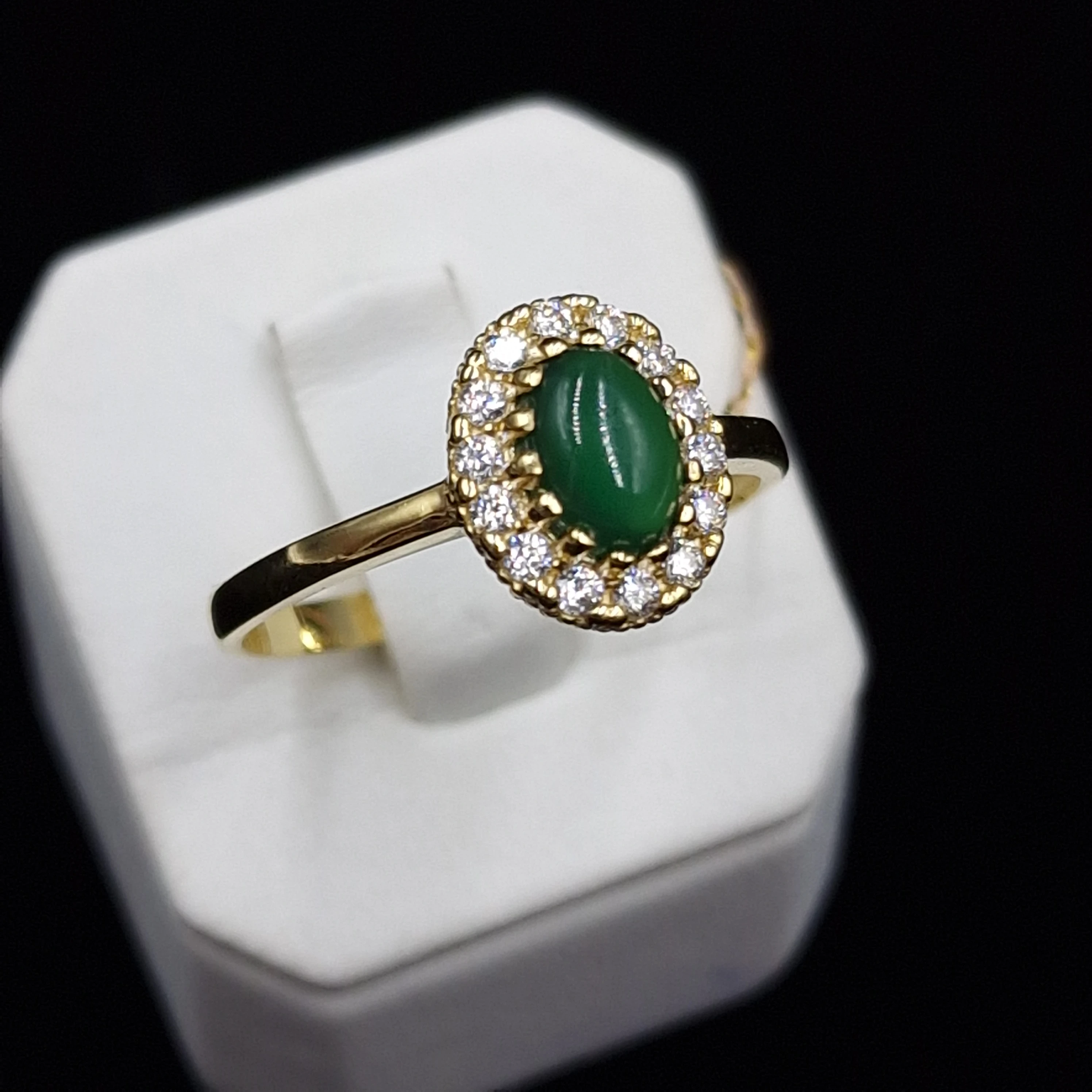 piekny-zloty-pierscionek-z-zielonym-oczkiem-zareczynowy-585-238g-polecam-kamien-17088-128