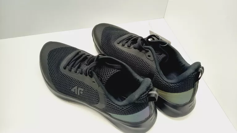 BUTY 4F 20S-37 ROZM.37 JAK NOWE ZOBACZ
