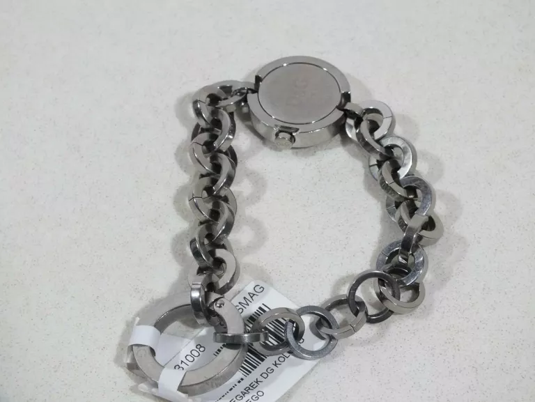 zegarek-dg-koloru-srebrnego-mechanizm-kwarcowy