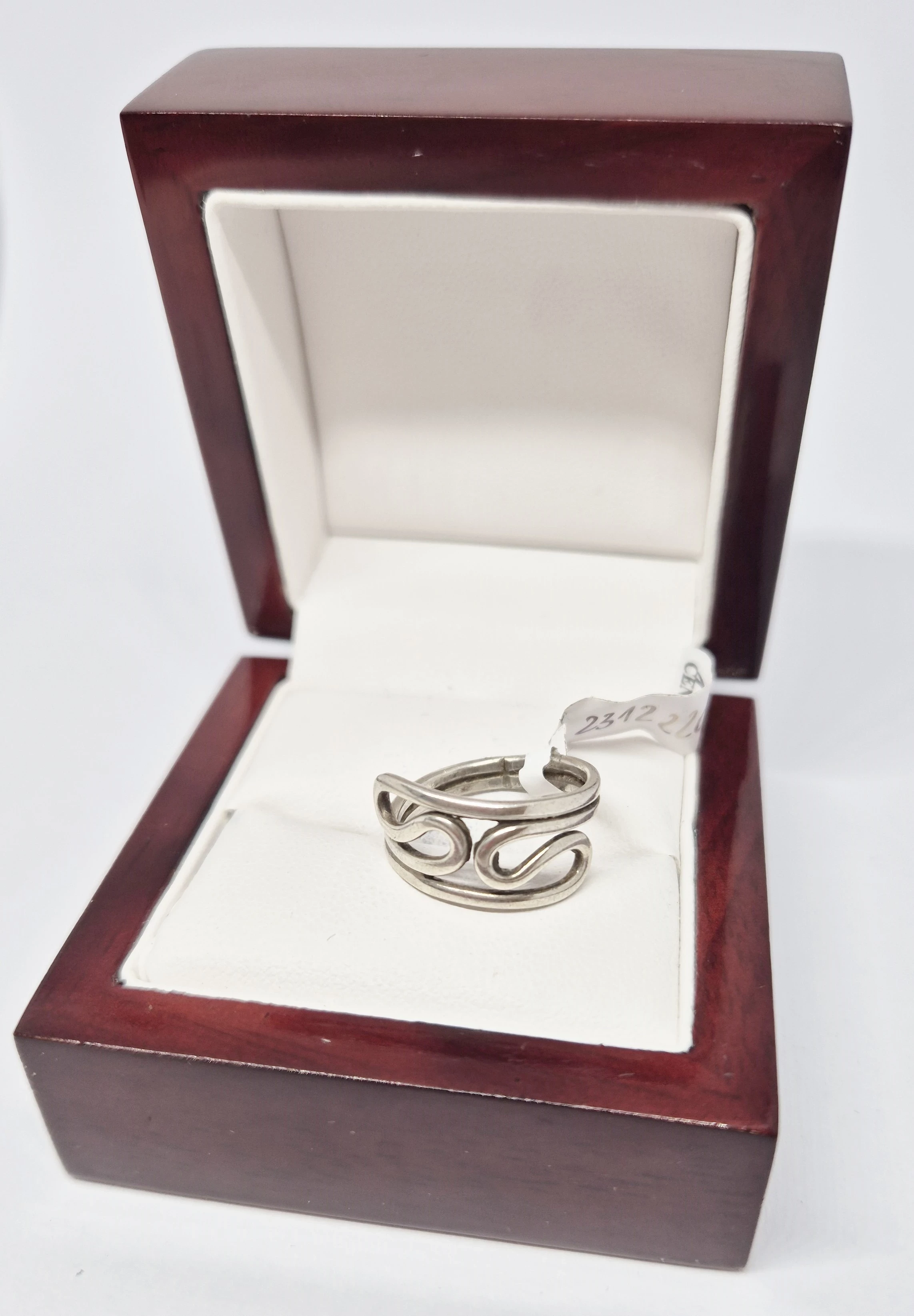 srebrny-pierscionek-328-g-925-marka-bez-marki