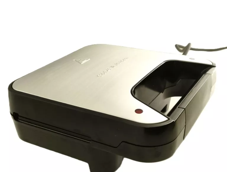 opiekacz-gotze-jensen-sm531x-srebrnyszary-750-w-moc-75000