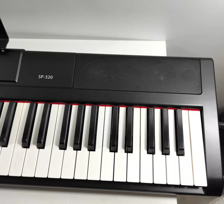 PIANINO CYFROWE THOMANN SP320