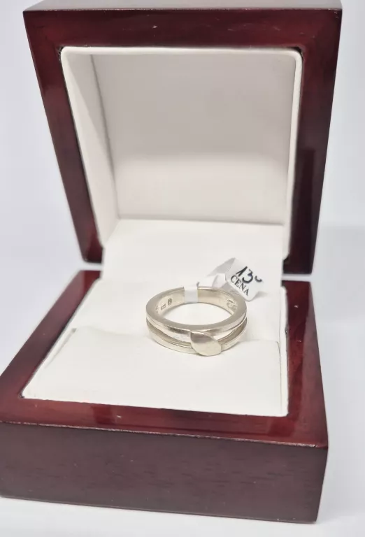 srebrny-pierscionek-413-g-925-marka-bez-marki