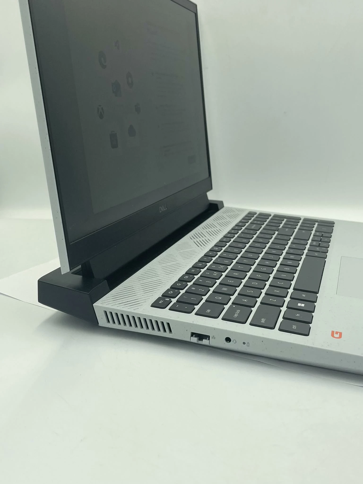 laptop-dell-g15-5525-16gb512gb-seria-procesora-4366-293005