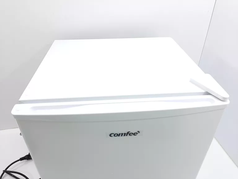 MAŁA LODÓWKA COMFEE RCD50WH2 43L DO POKOJU