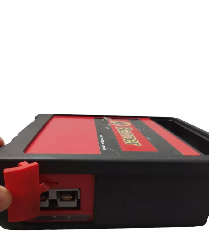 BOOSTER BANNER JUMP STARTER 24V LITHIUM