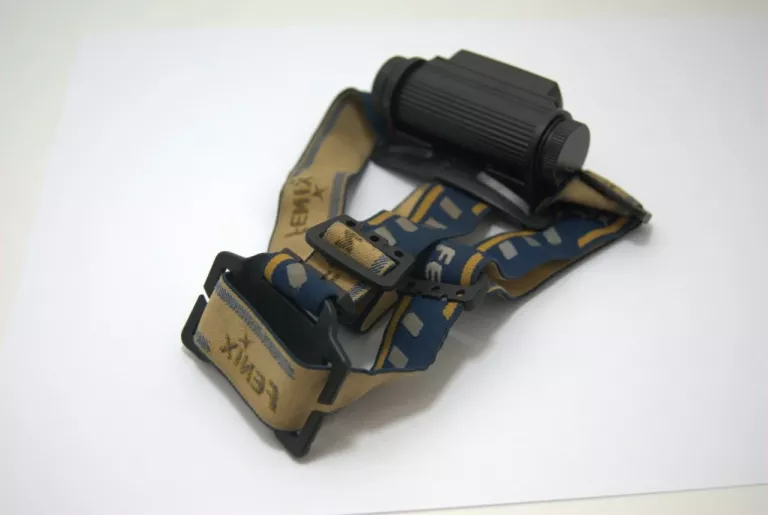 latarka-czolowa-fenix-hl60r-rodzaj-czolowa