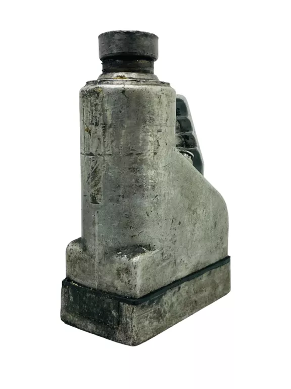 PODNOSNIK SAMOCHODOWY 8T PROCZESAM