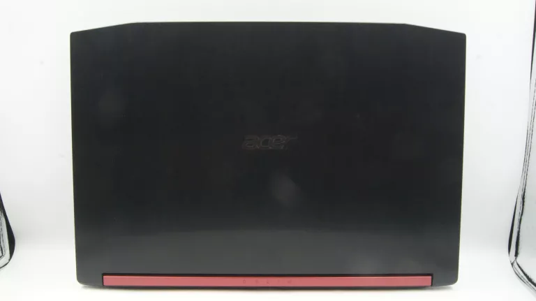 ACER NITRO 5 I5-8250U/8GB/1TB/GEFORCE MX150/WIN10