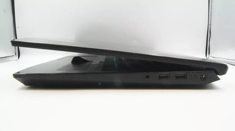 ACER NITRO 5 I5-8250U/8GB/1TB/GEFORCE MX150/WIN10