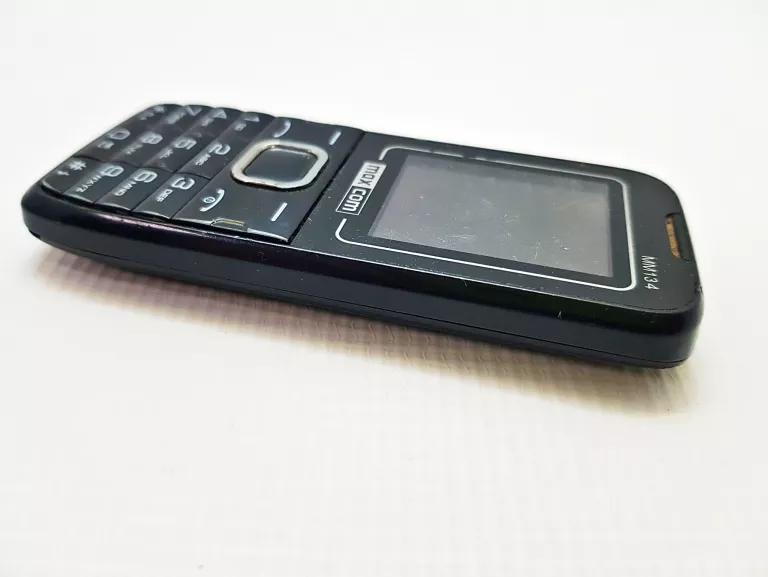 TELEFON MAXCOM MM134 SAM TEL D/S