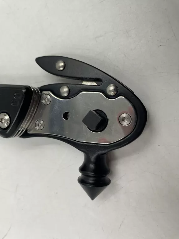 SCYZORYK/ MULTITOOL SAMOCHODOWY RUKKI KARTONIK