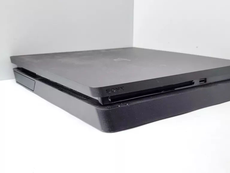 konsola-sony-ps4-slim-500gb-cuh-2116b-wersja-playstation-4-slim