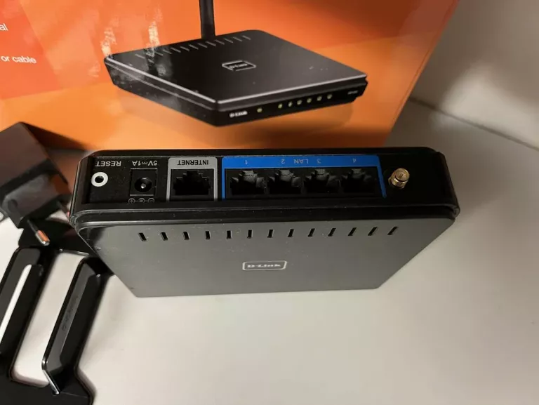 D-LINK DIR-600 V.B5 ROUTER 10/100 WIFI