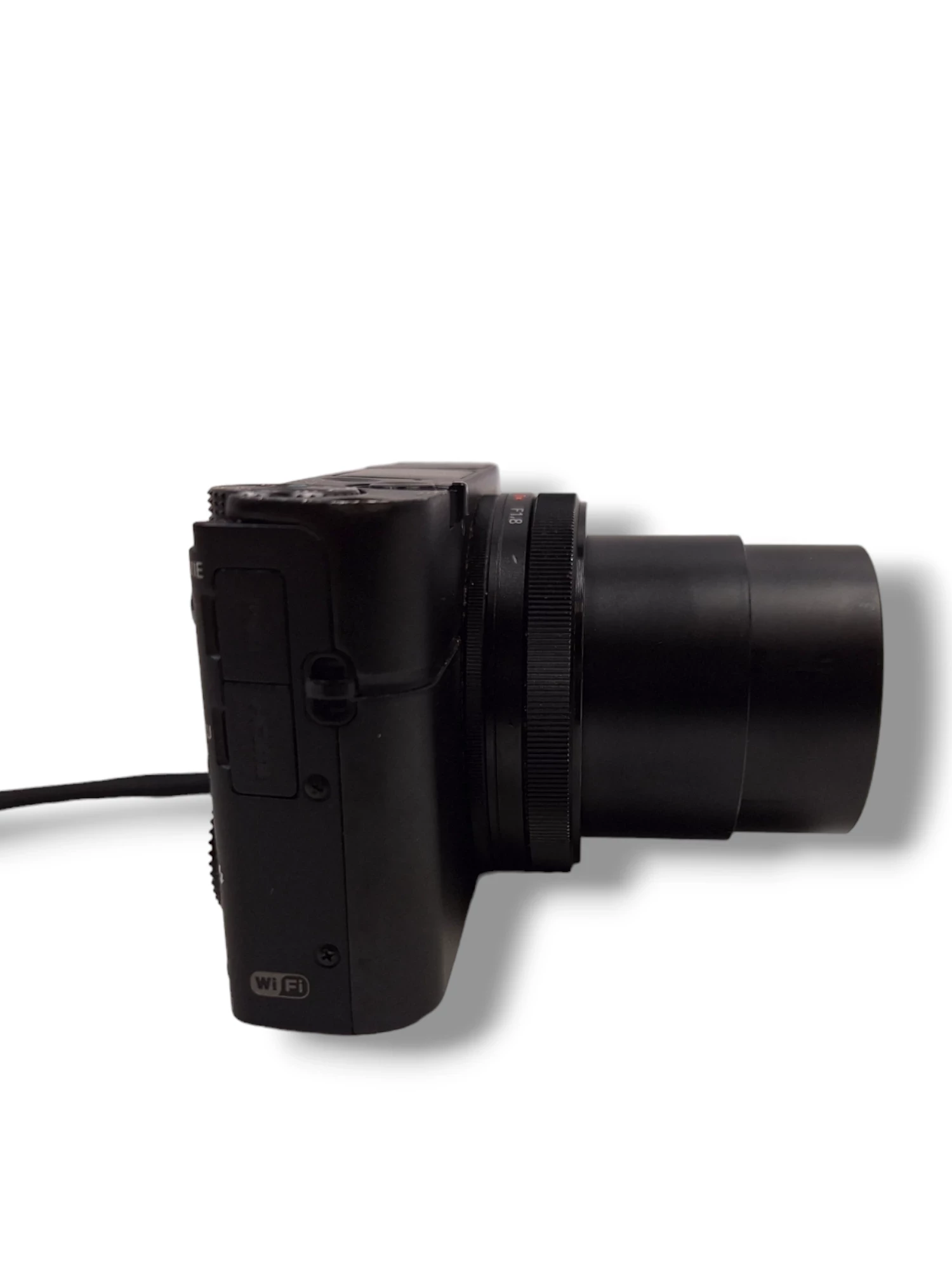 aparat-sony-rx100-iii-dsc-rx100m3-przekatna-ekranu-300