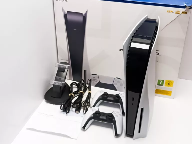 KONSOLA PLAYSTATION 5 825GB 2 PADY