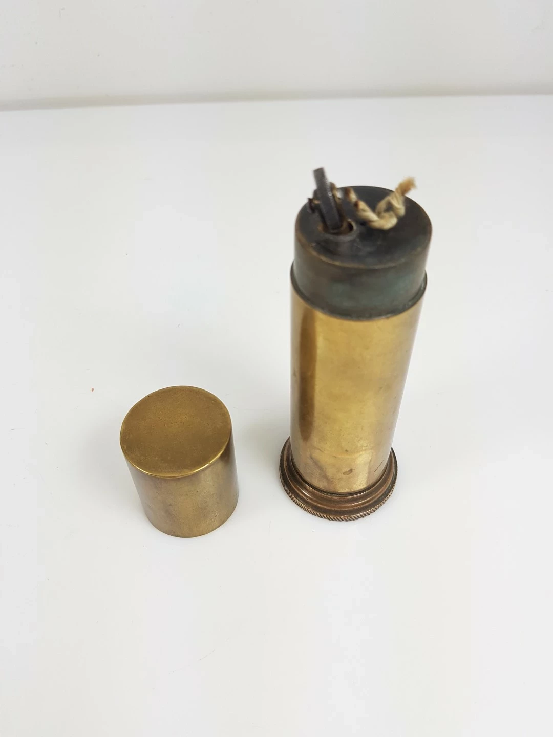 zapalniczka-okopowa-wojskowa-luska-olszewskiego-73-wroclaw