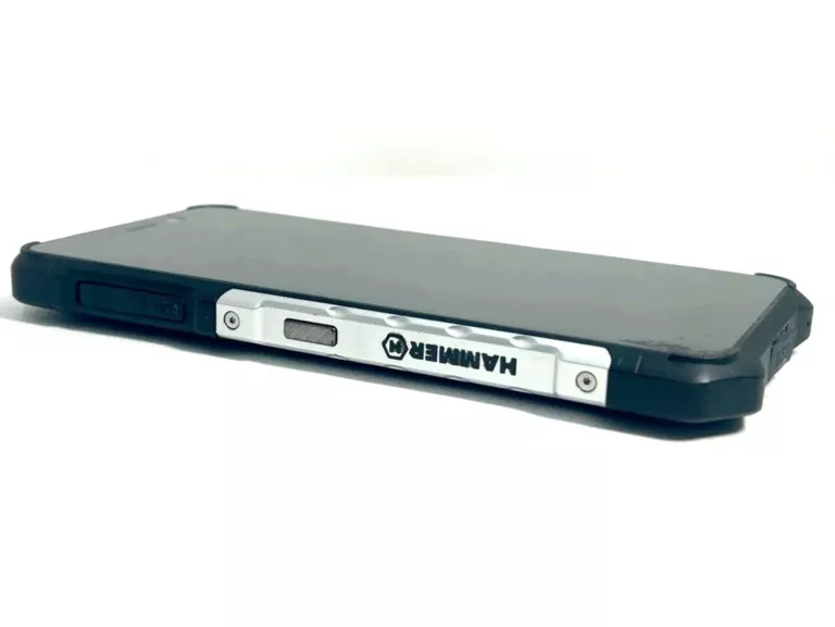 TELEFON HAMMER IRON 3