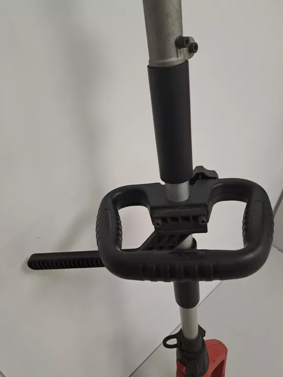 NOŻYCE ELEKTRYCZNE SIECIOWE HECHT 41 CM 230 V