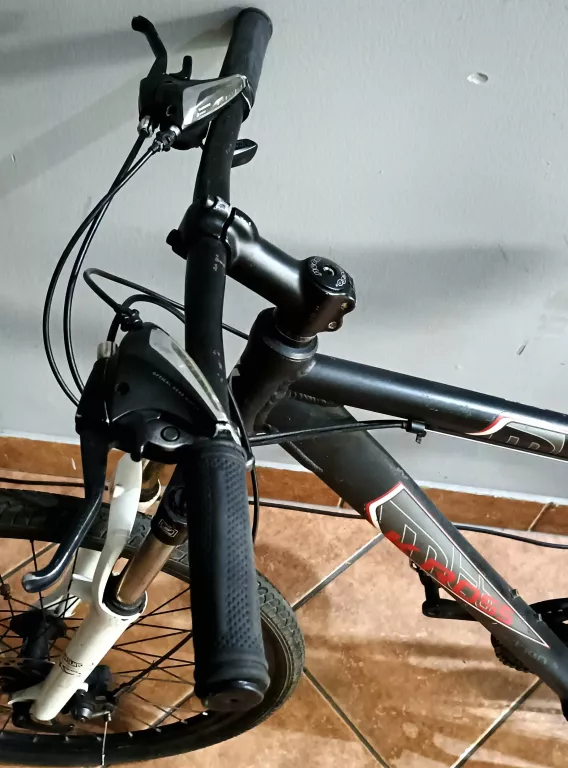 ROWER GÓRSKI KROSS HEXAGON V6 26 CALI