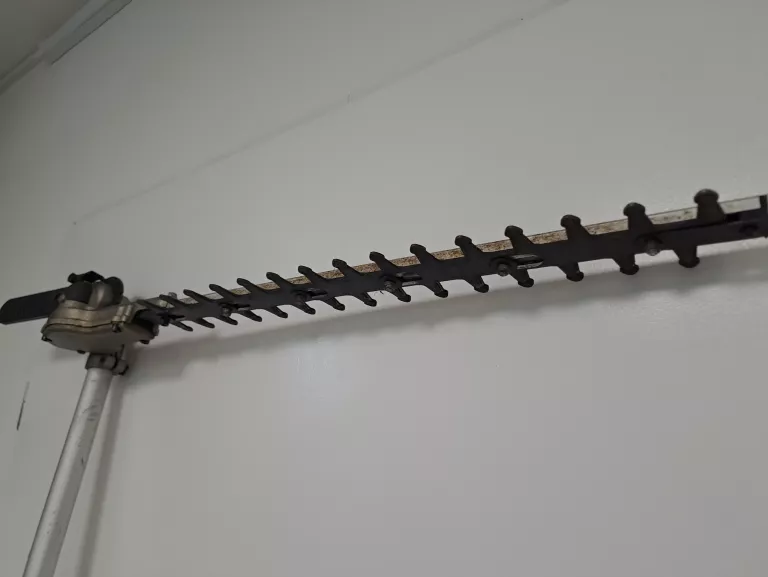 NOŻYCE ELEKTRYCZNE SIECIOWE HECHT 41 CM 230 V