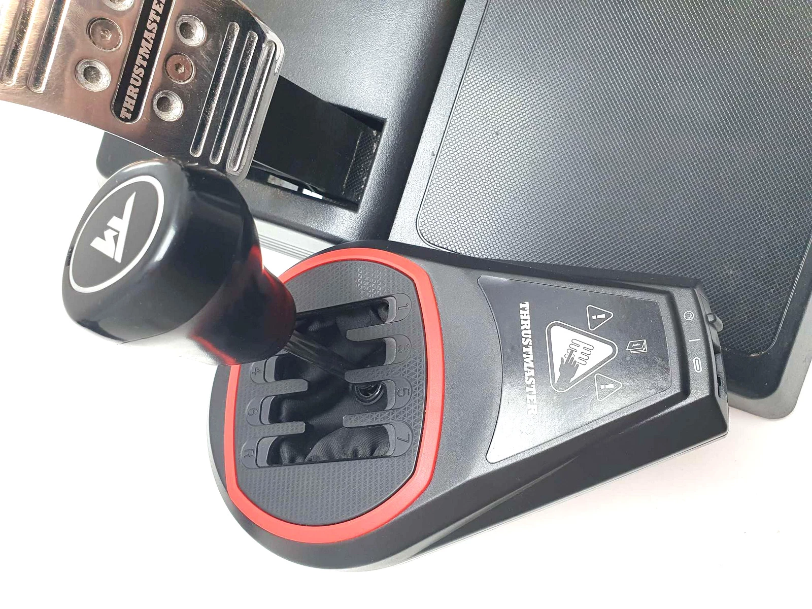 kierownica-thrustmaster-t300-alcantara-biegi-reczny-kod-producenta-4160652