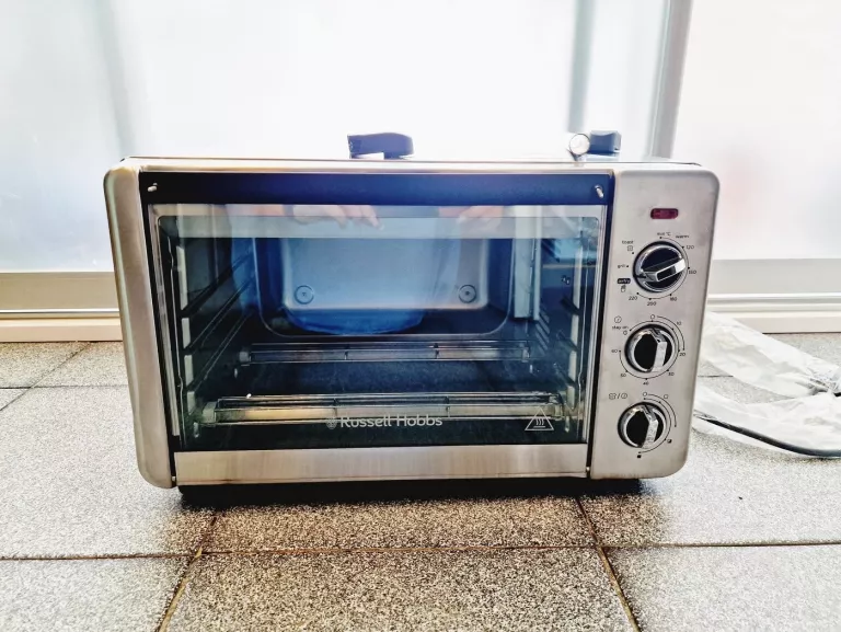 MINI PIEKARNIK RUSSELL HOBBS BACKOFEN OPIS!!!