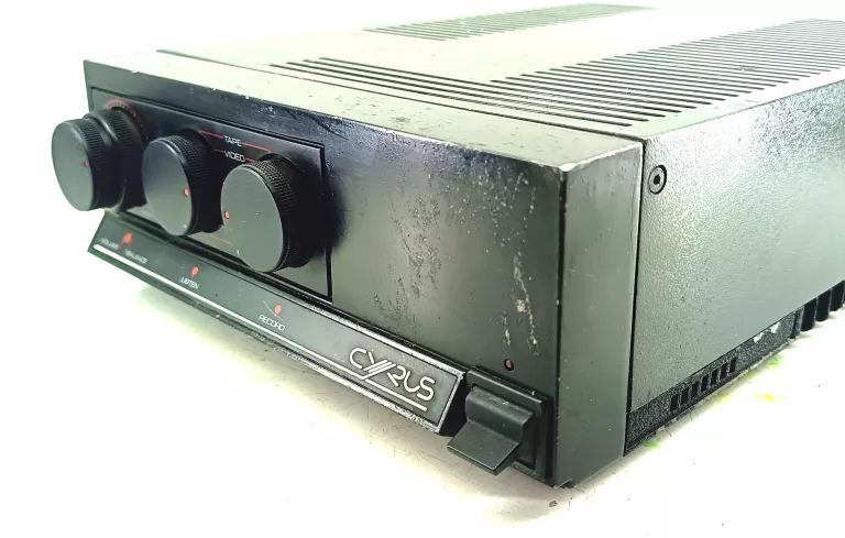 WZMACNIACZ AUDIO CYRUS ONE