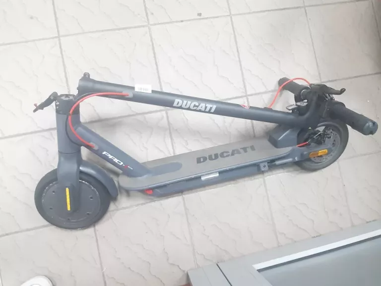 HULAJNOGA ELEKTRYCZNA DUCATI PRO 1 EVO 25KM 350W 8.5"