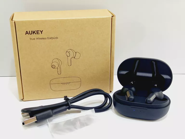sluchawki-aukey-tws-glowna-62-poznan-ska-x