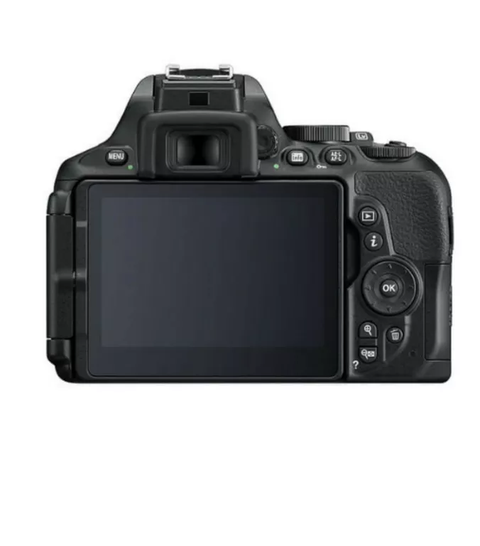 APARAT NIKON D5600 18-55 F/3.5-5.6G AF-P PRZEBIEG 15ZDJ! JAK NOWY!