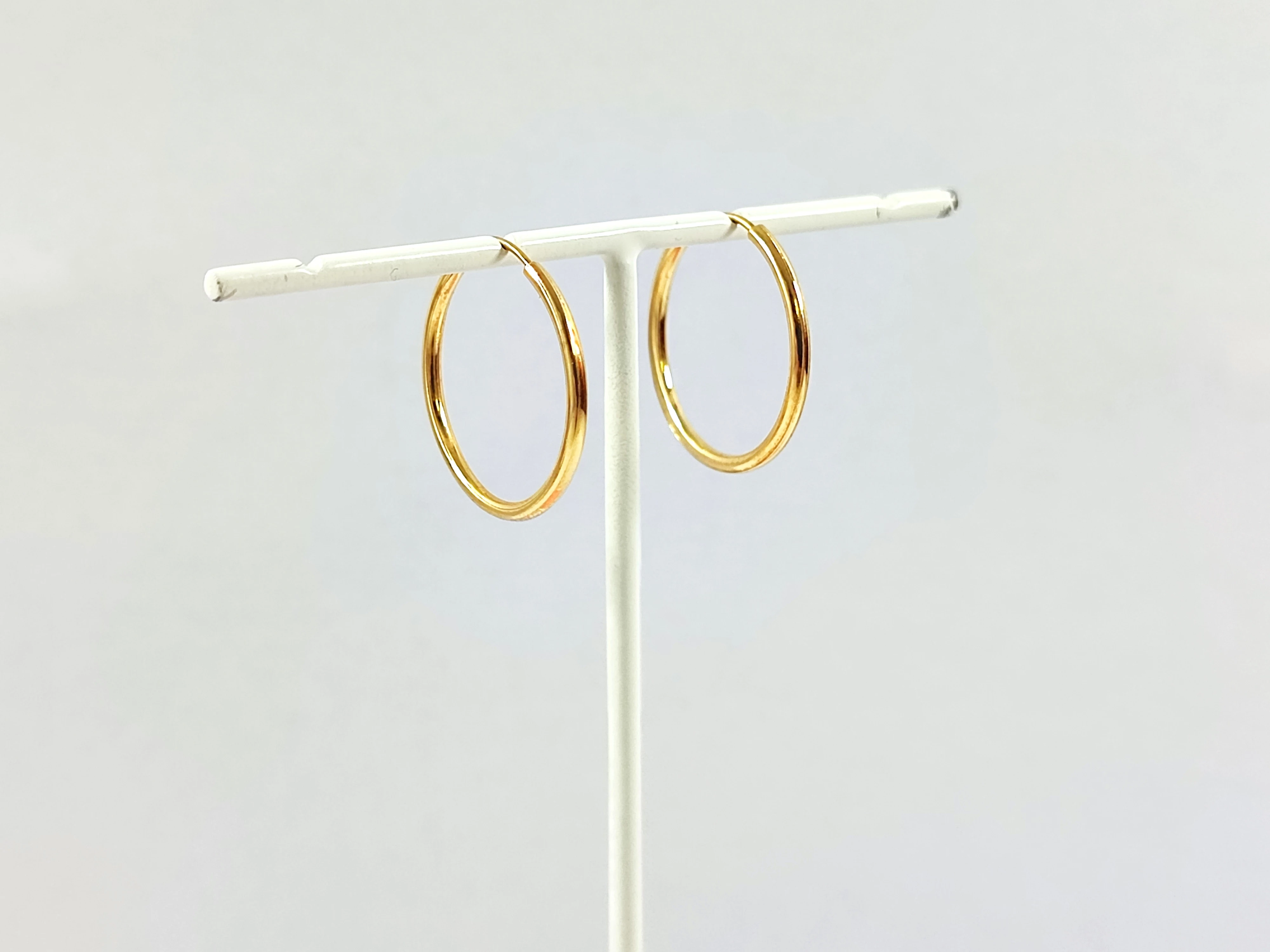 zlote-kolczyki-kola-585-150g-sr-2-cm-ean-gtin-5900025200339