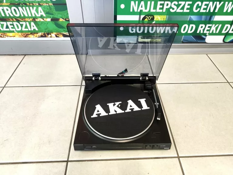 GRAMOFON AKAI ATT01U