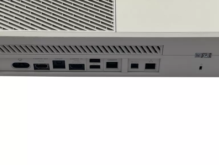 konsola-microsoft-xbox-one-model-1540-500gb-white-edition-pad-wersja-konsoli-xbox-one