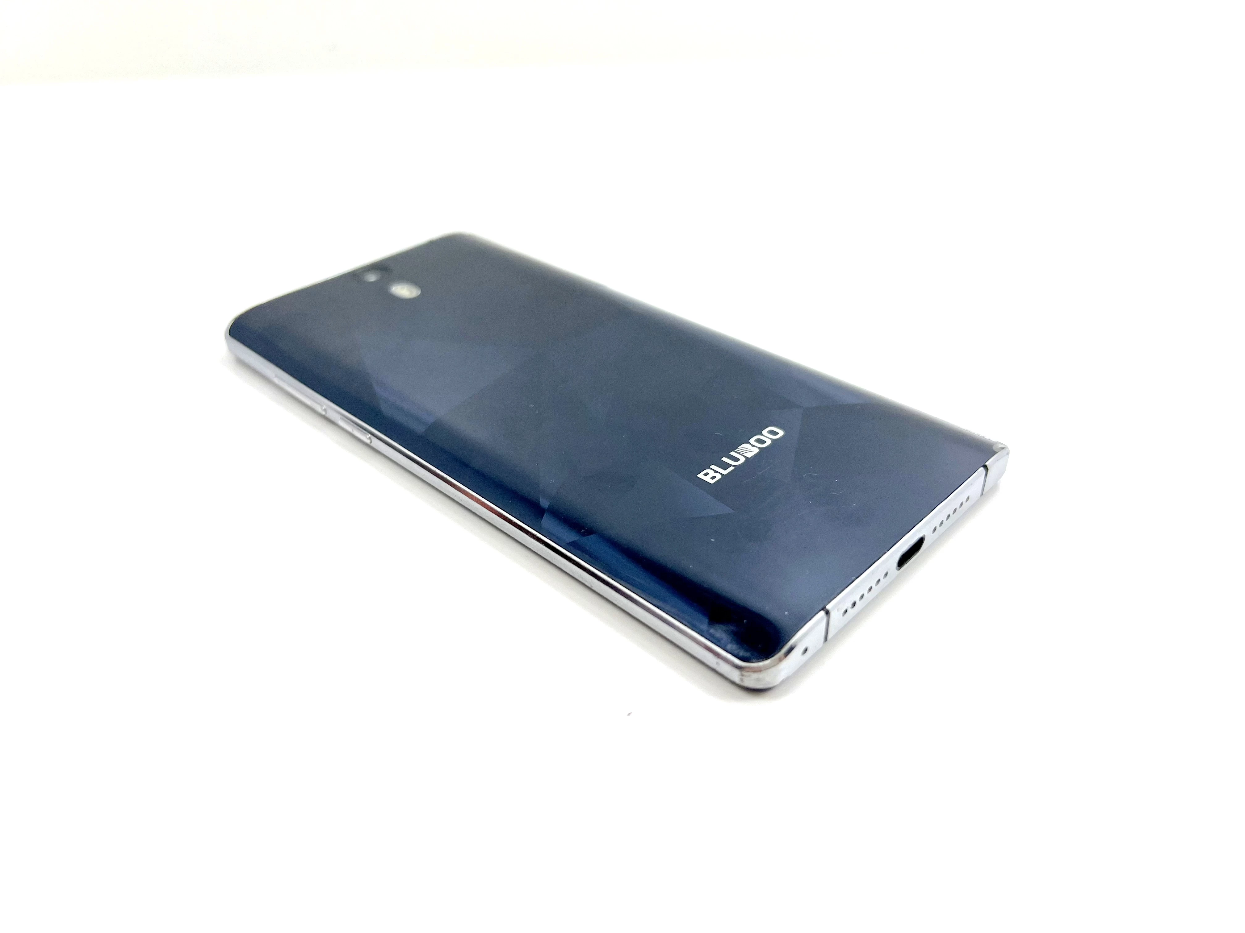 telefon-bluboo-xtouch-332gb-5-typ-smartfon