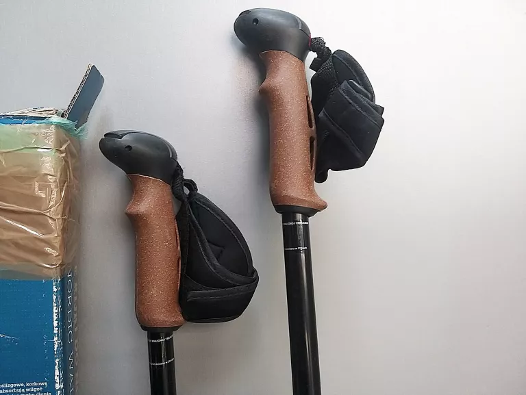 TELESKOPOWE KIJKI DO NORDIC WALKING I TREKKINGU