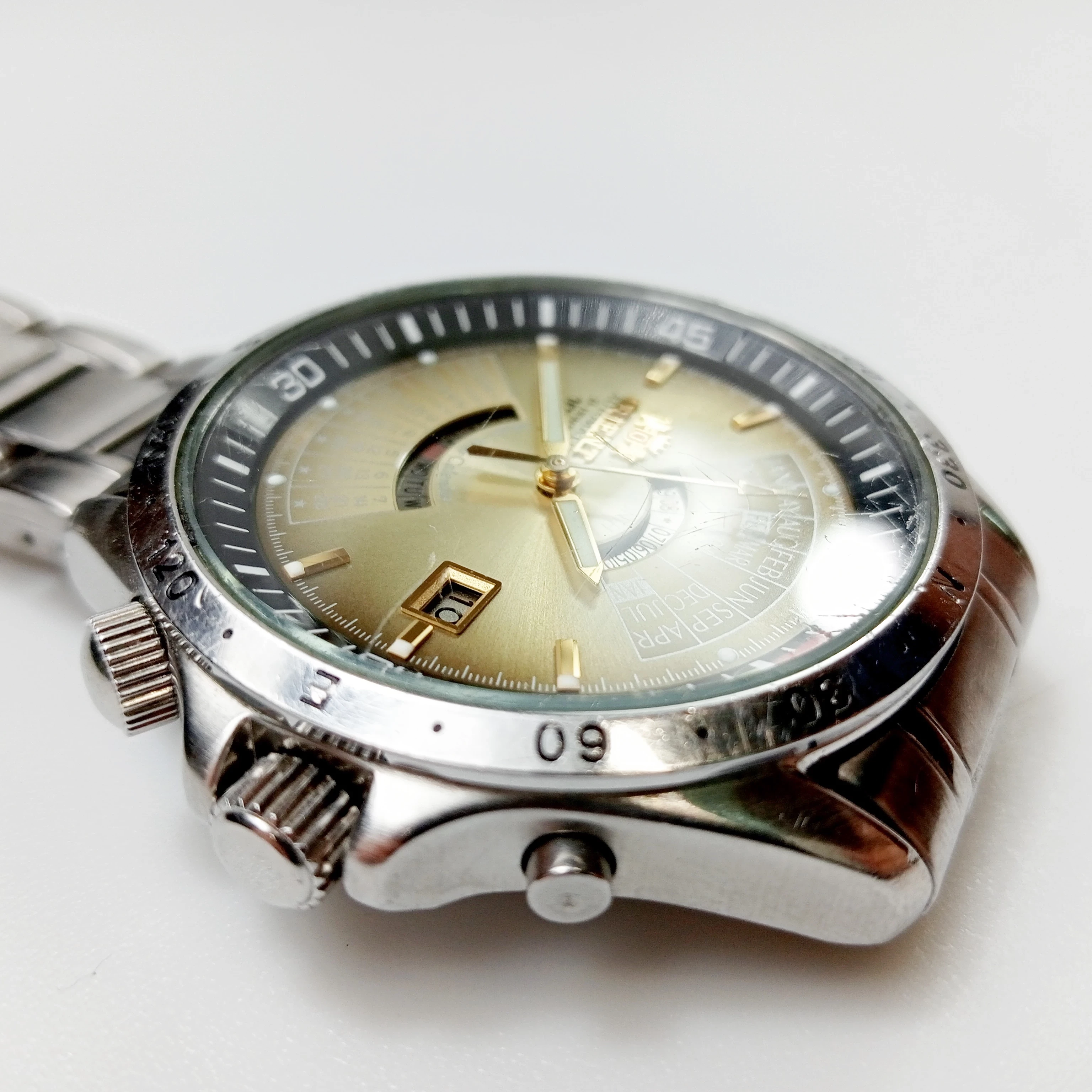 zegarek-orient-automatic-eu03-c0-100m-ksztalt-koperty-okragla