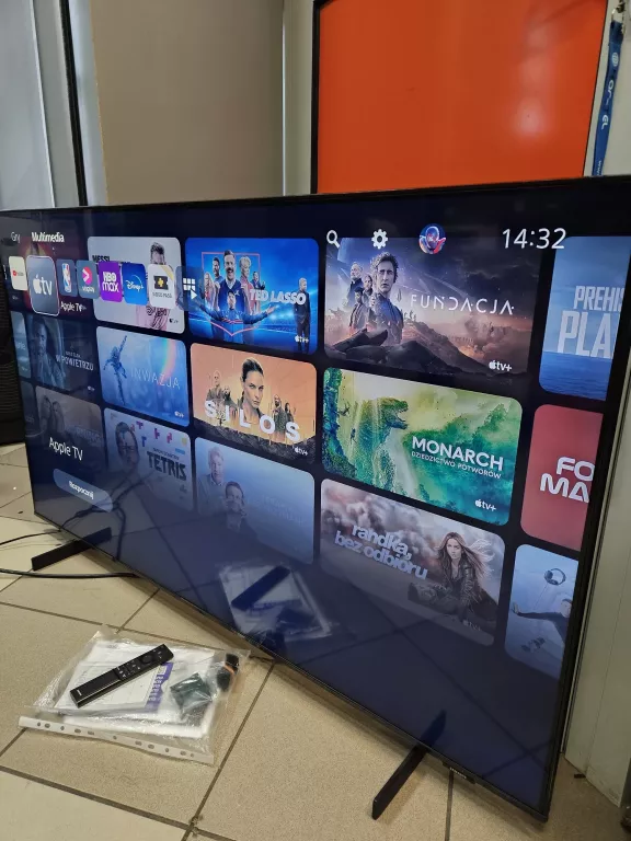 TELEWIZOR SAMSUNG UE55AU8002K 55" LED 4K TIZEN PILOT NOGI