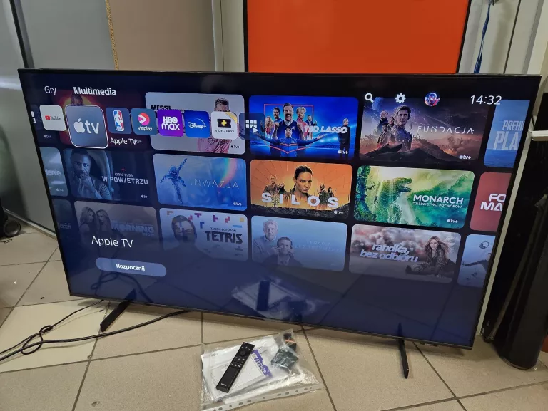 TELEWIZOR SAMSUNG UE55AU8002K 55" LED 4K TIZEN PILOT NOGI