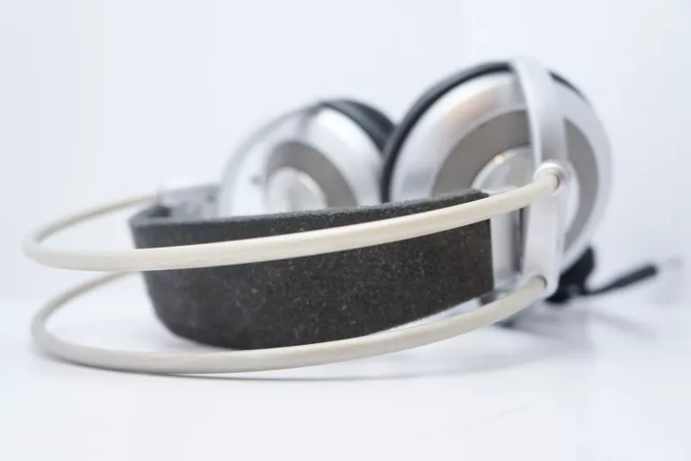 SŁUCHAWKI TECHNICS RP-F880