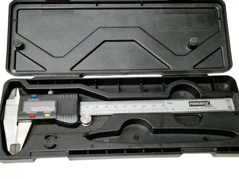 SUWMIARKA CYFROWA ELEKTRONICZNA 150 POWERFIX PROFI