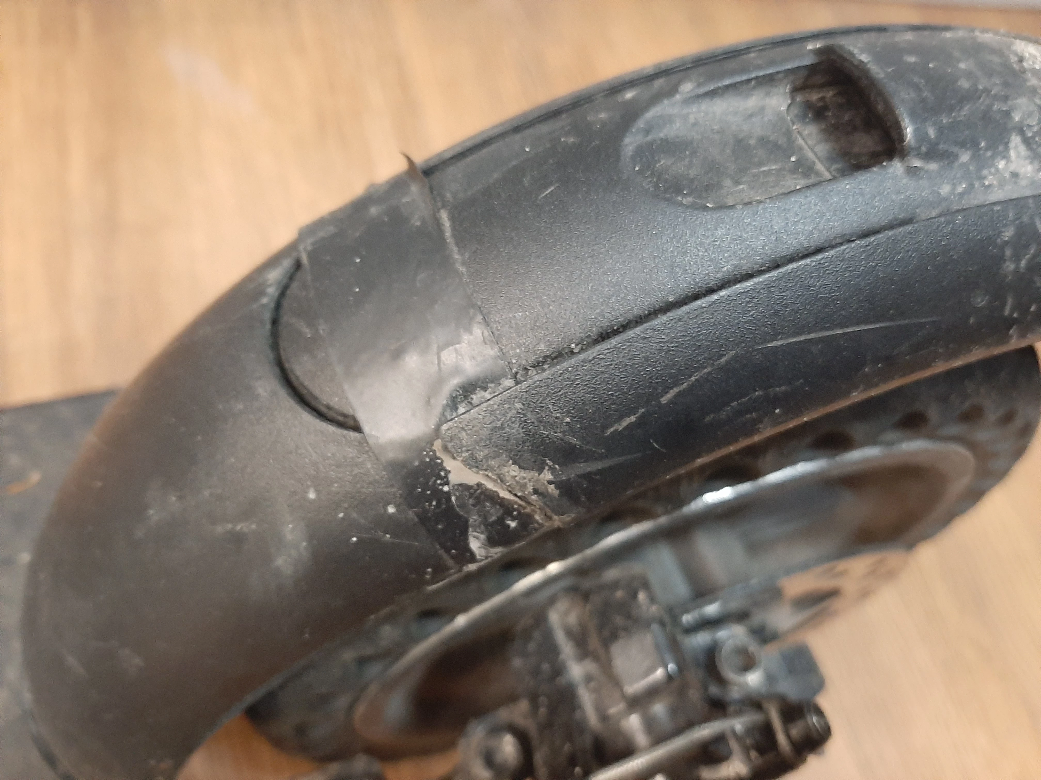 hulajnoga-elektryczna-blaupunkt-esc808-srednica-kol-cale-850