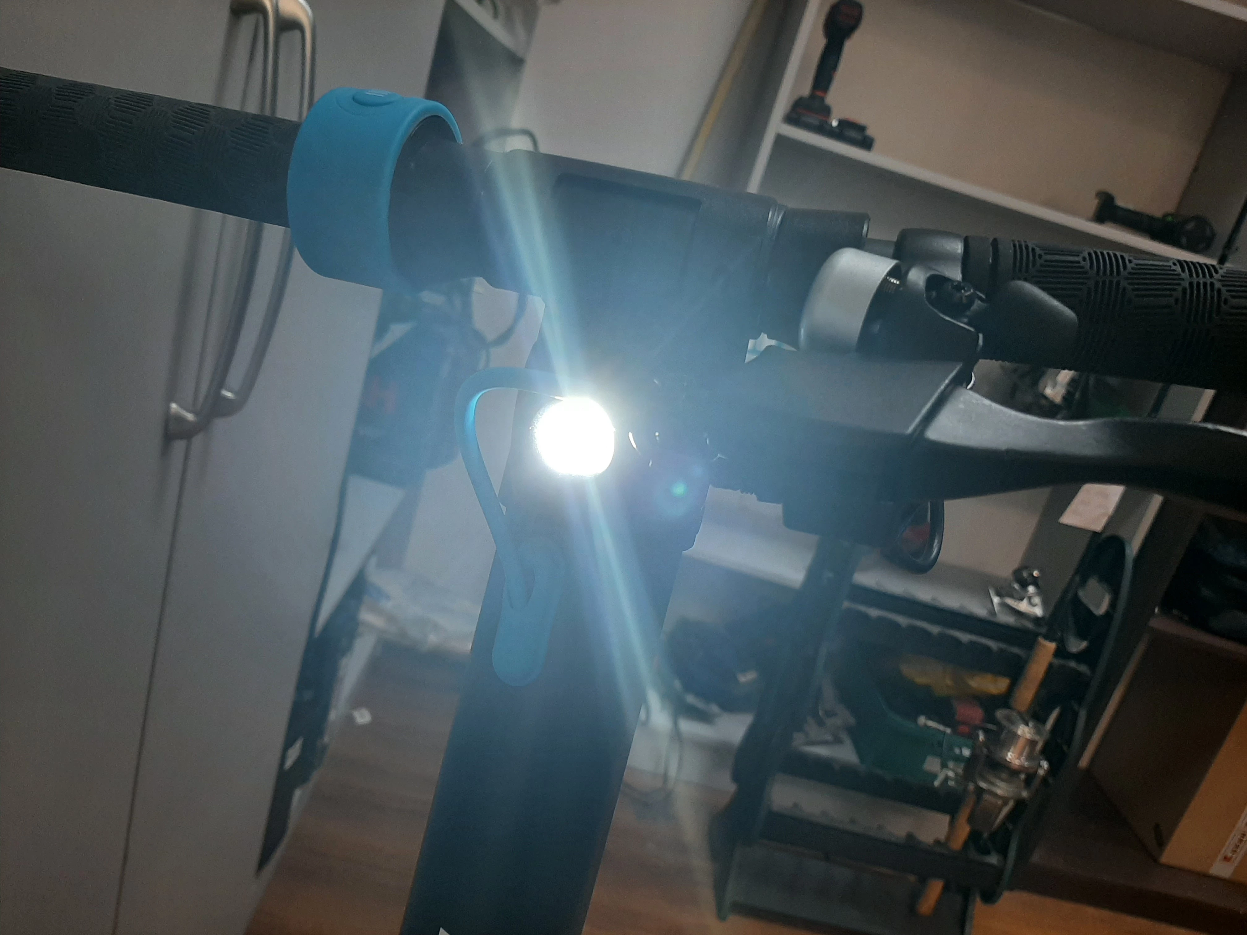 hulajnoga-elektryczna-blaupunkt-esc808-waga-1350