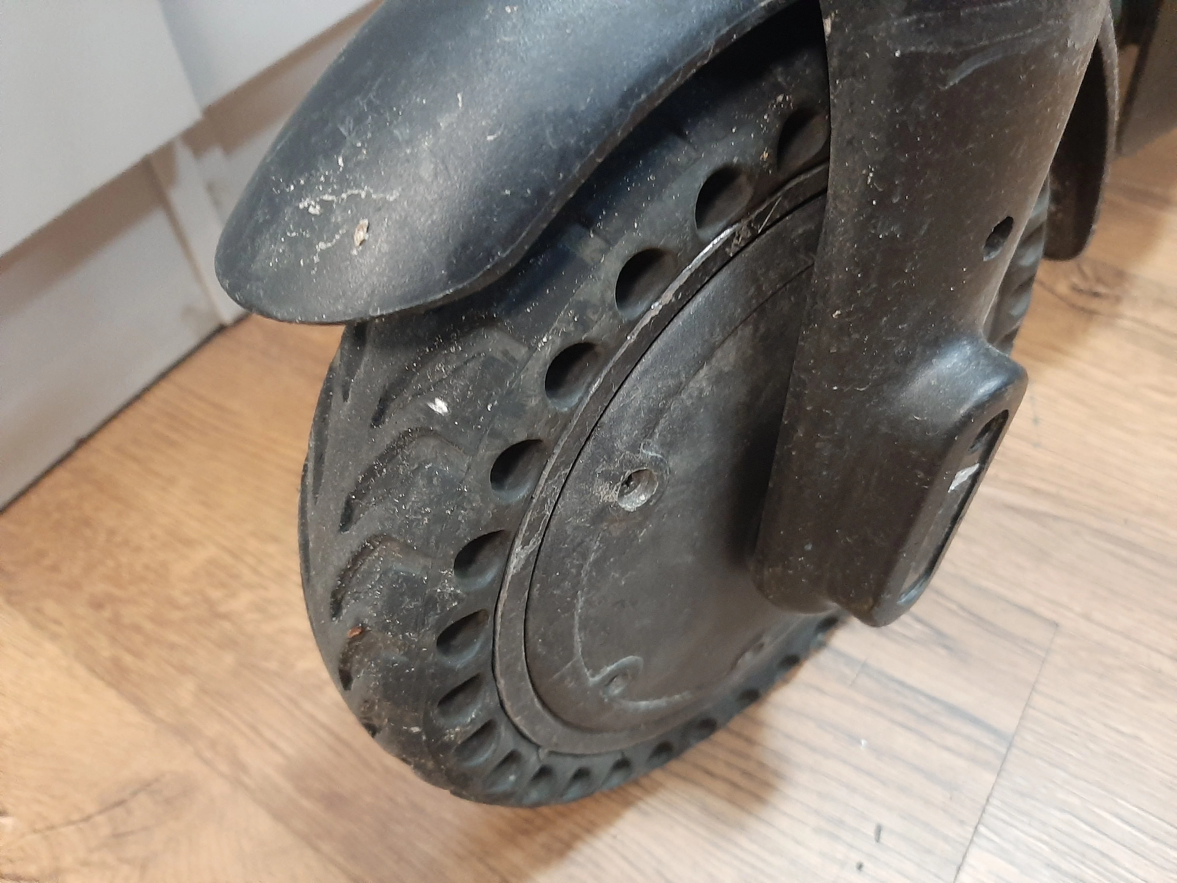 hulajnoga-elektryczna-blaupunkt-esc808-predkosc-maksymalna-690