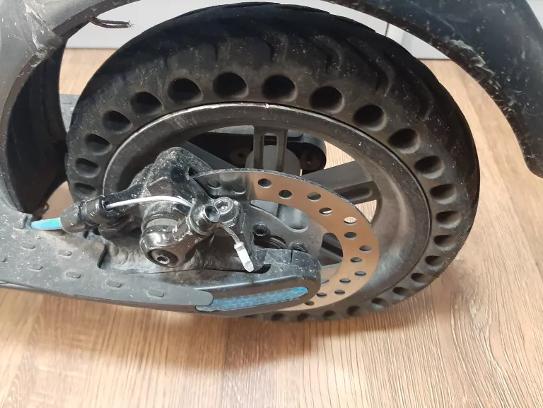 hulajnoga-elektryczna-blaupunkt-esc808-model-esc808