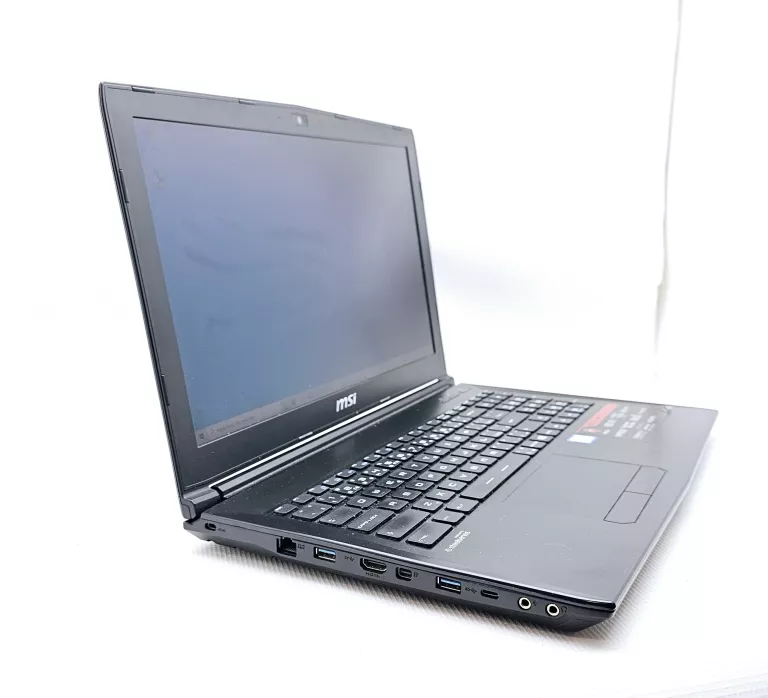 LAPTOP MSI GL62 6QC/ 256SSD/I5 6 GEN/8RAM/GFORCE 940MX W TORBIE + ŁAD OPI