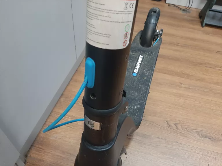 hulajnoga-elektryczna-blaupunkt-esc808-moc-silnika-690