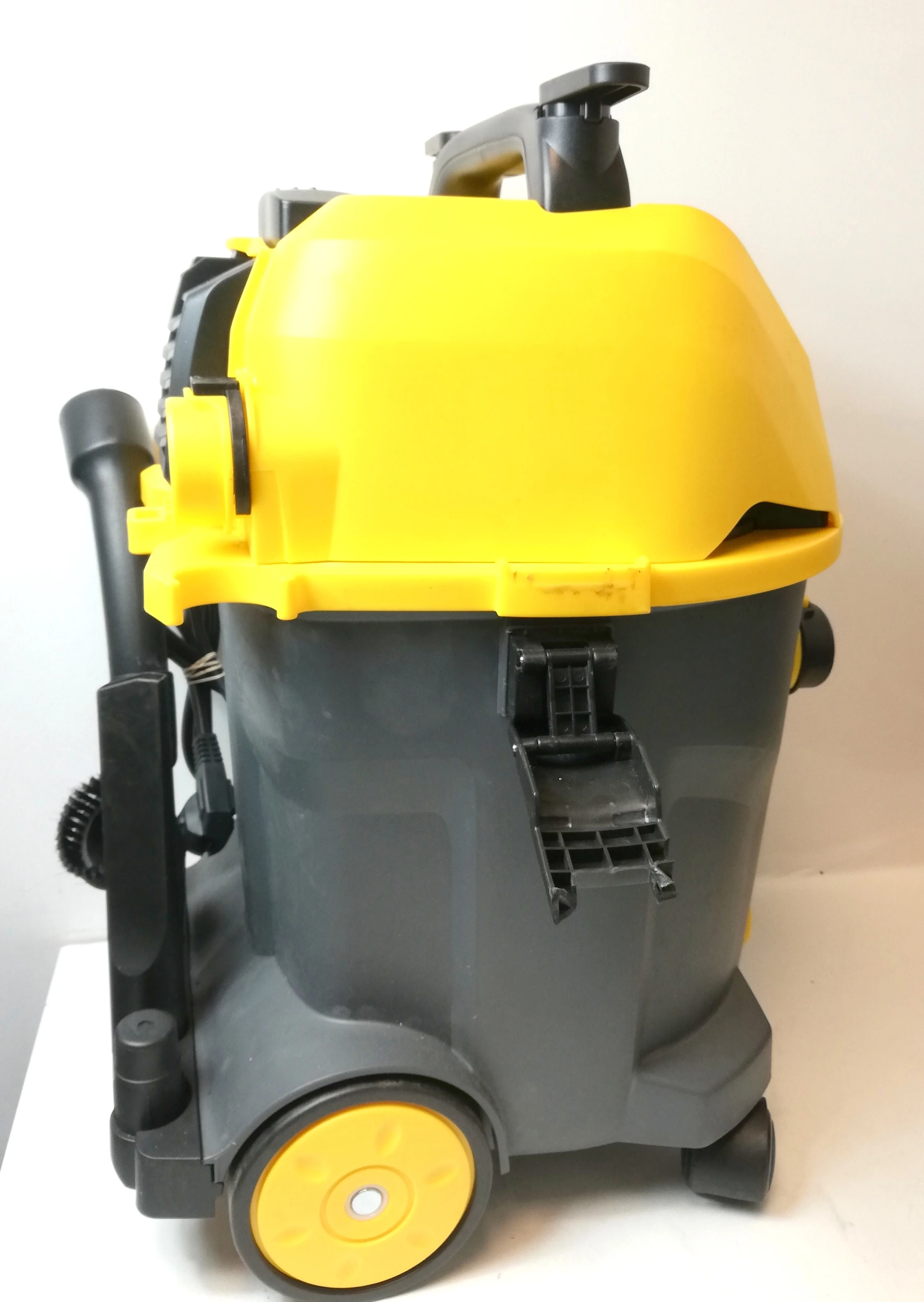 odkurzacz-przemyslowy-riwall-pro-zyga-3000-koncowki-caly-komplet-marka-248811-1214577